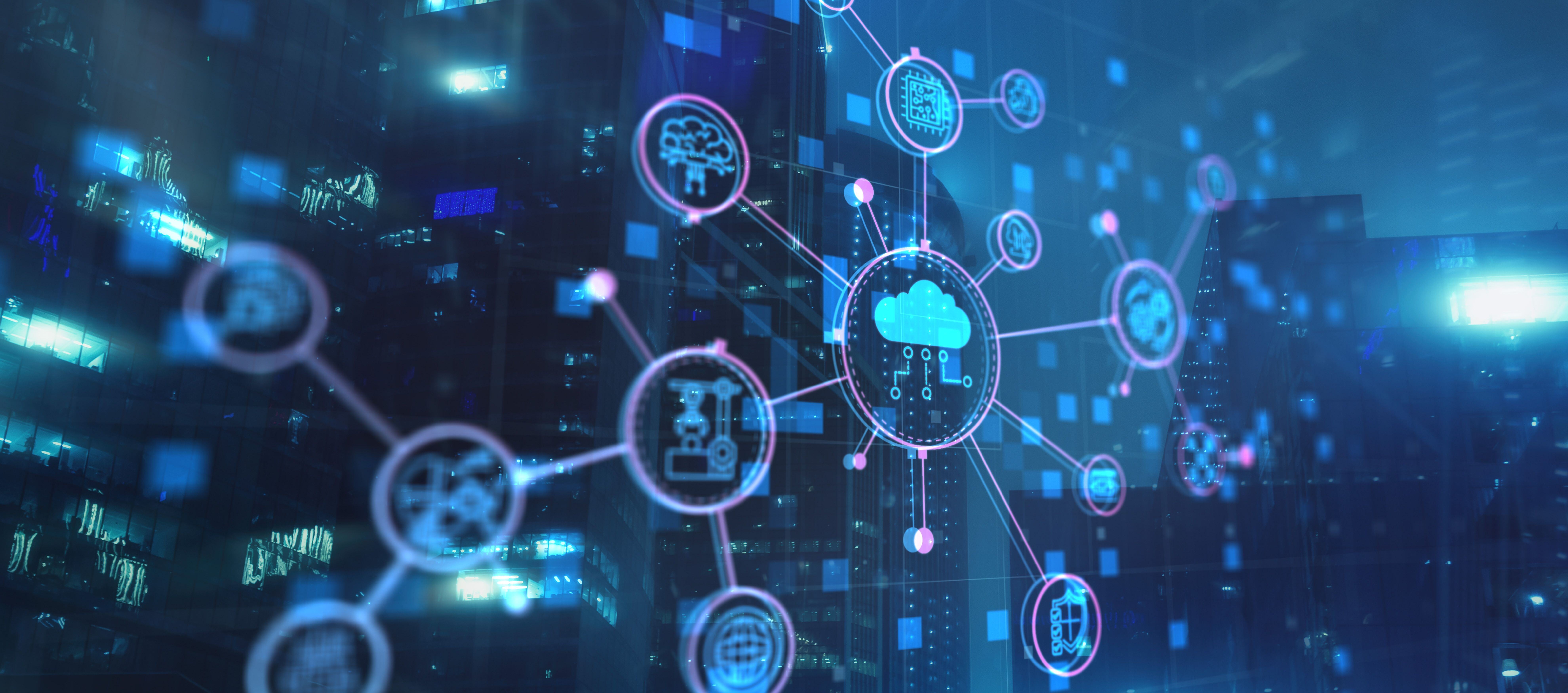 Harnessing the hybrid cloud. A practical guide for IT leaders